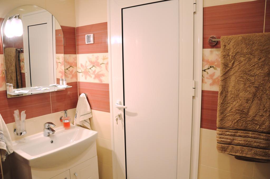 Derelli Elegance Apartment Софія Номер фото